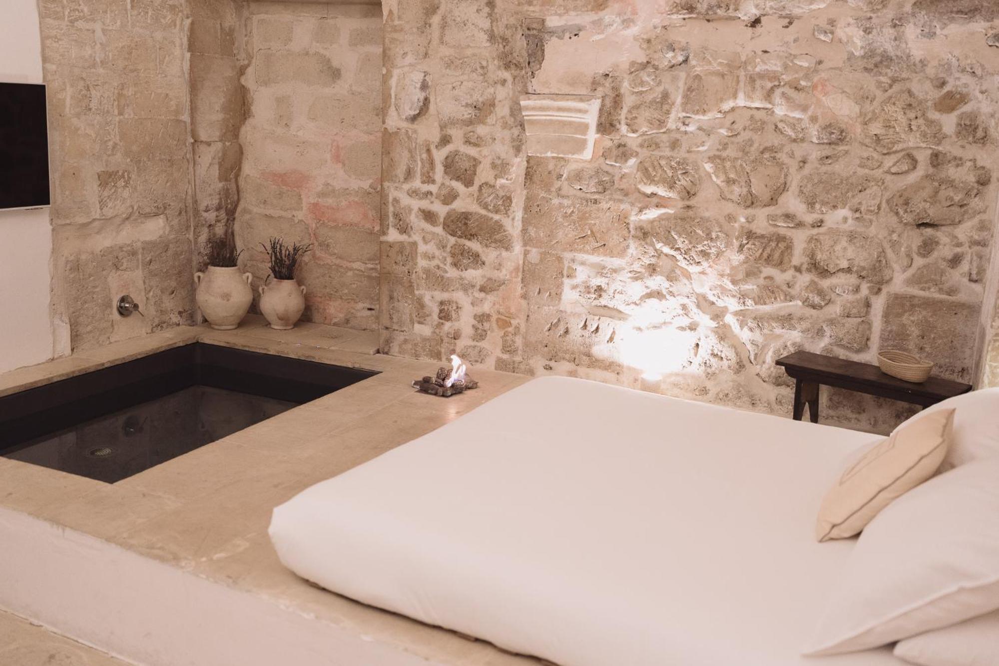 La Cammara Al Duomo Lecce Luxury Apartment ภายนอก รูปภาพ